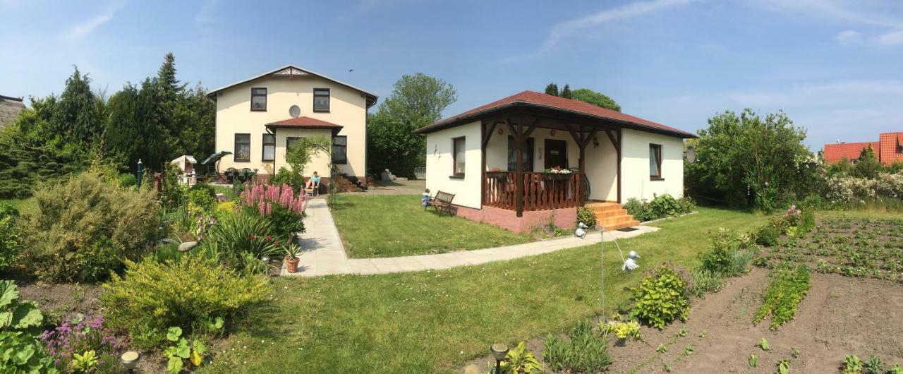 Breeger Boddenhuus Villa Exteriör bild