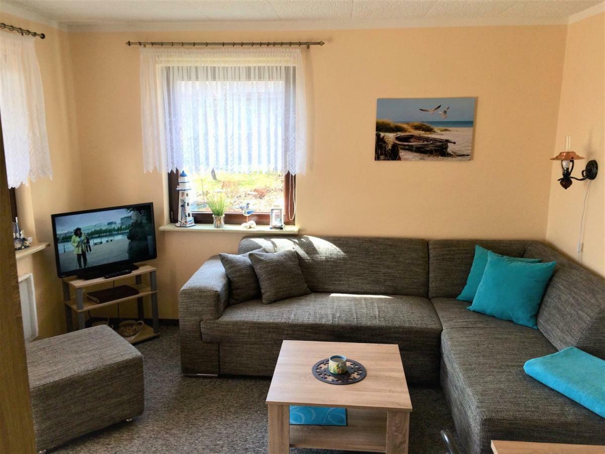 Breeger Boddenhuus Villa Exteriör bild